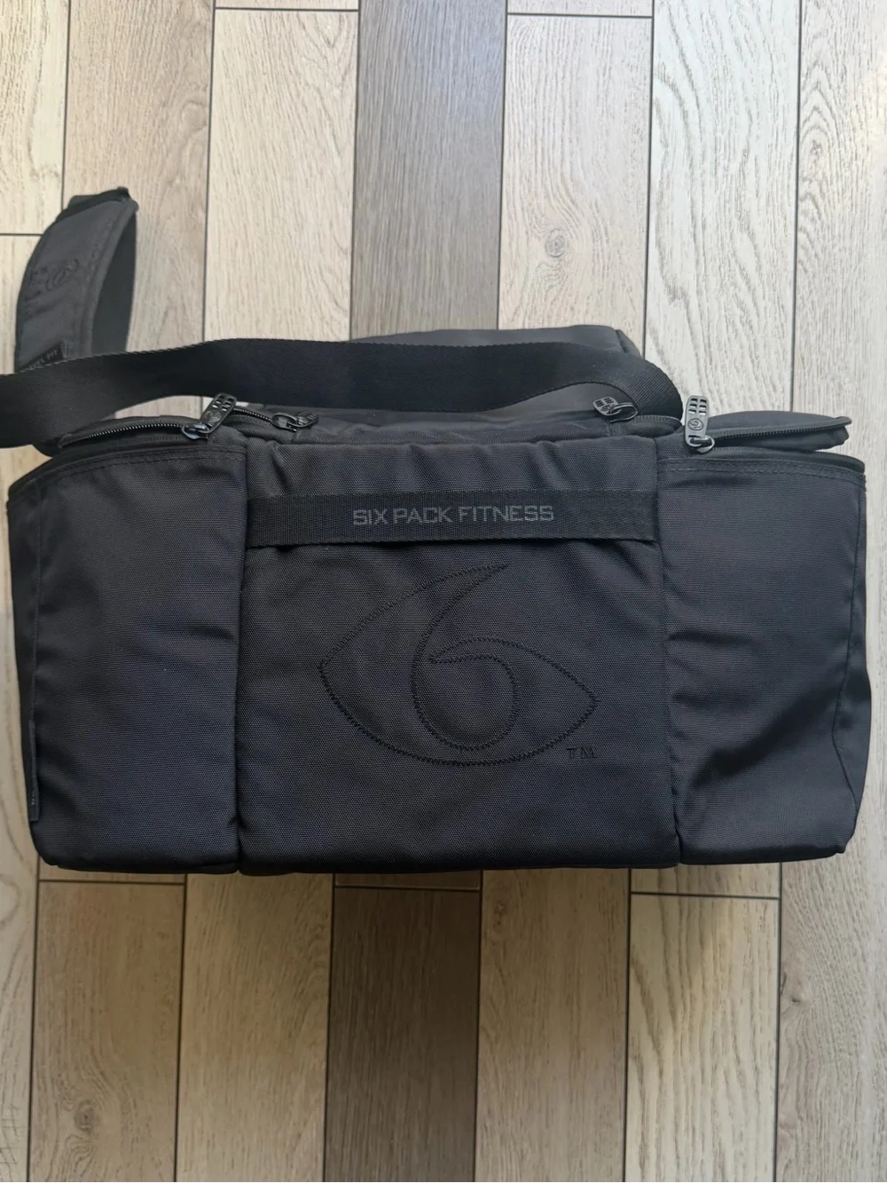 6 Pack Fitness Innovador 30 Meal Prep Bag
